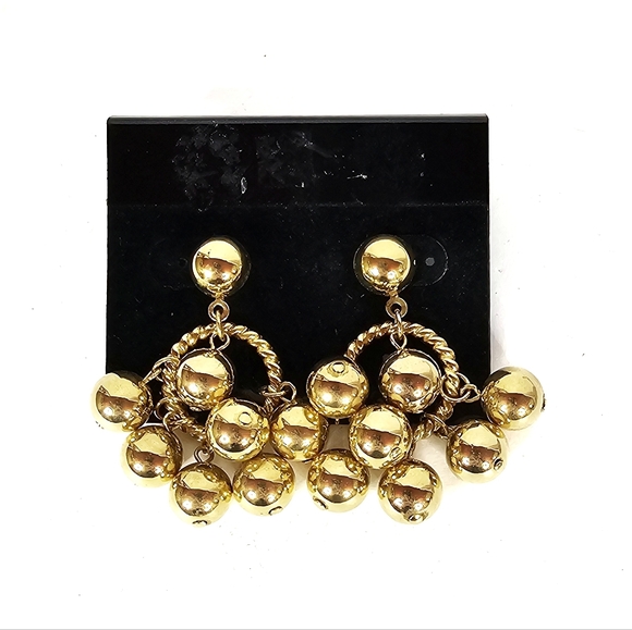 Jewelry - Vintage Gold-tone Drop Earrings